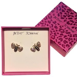 NWT Betsey Johnson 🐝 Bumblebee Stud Earrings